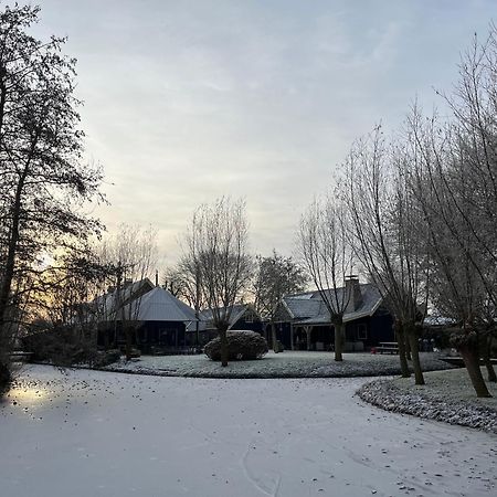 Op Stolk Bed & Breakfast Stolwijk Bagian luar foto