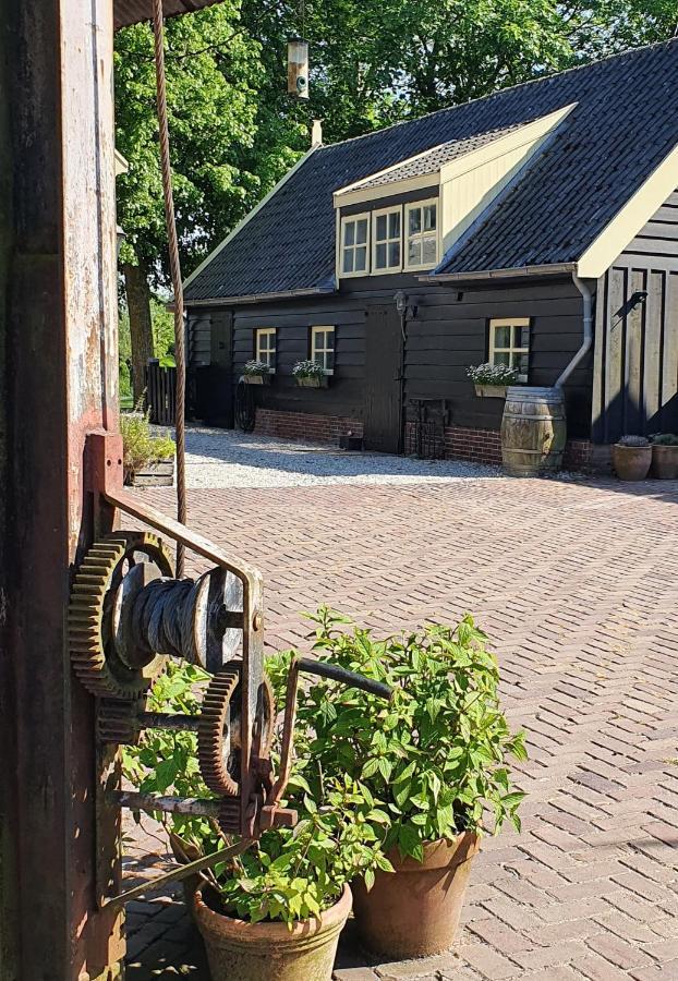 Op Stolk Bed & Breakfast Stolwijk Bagian luar foto