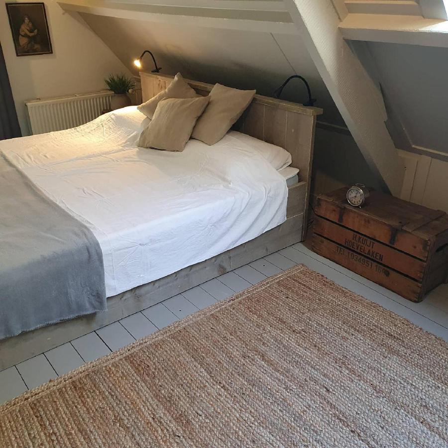 Op Stolk Bed & Breakfast Stolwijk Bagian luar foto