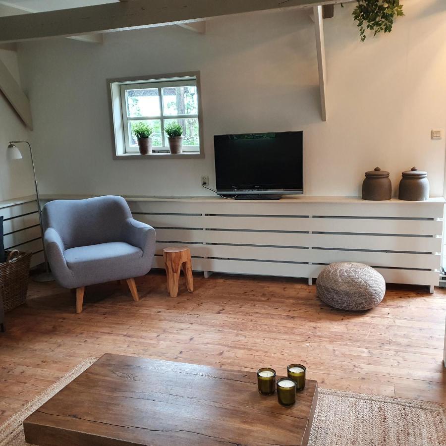 Op Stolk Bed & Breakfast Stolwijk Bagian luar foto