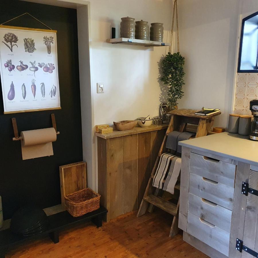 Op Stolk Bed & Breakfast Stolwijk Bagian luar foto