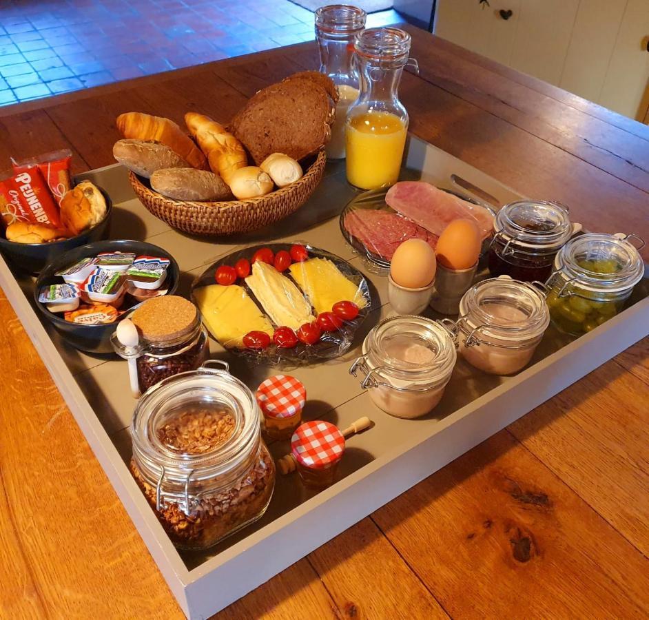 Op Stolk Bed & Breakfast Stolwijk Bagian luar foto
